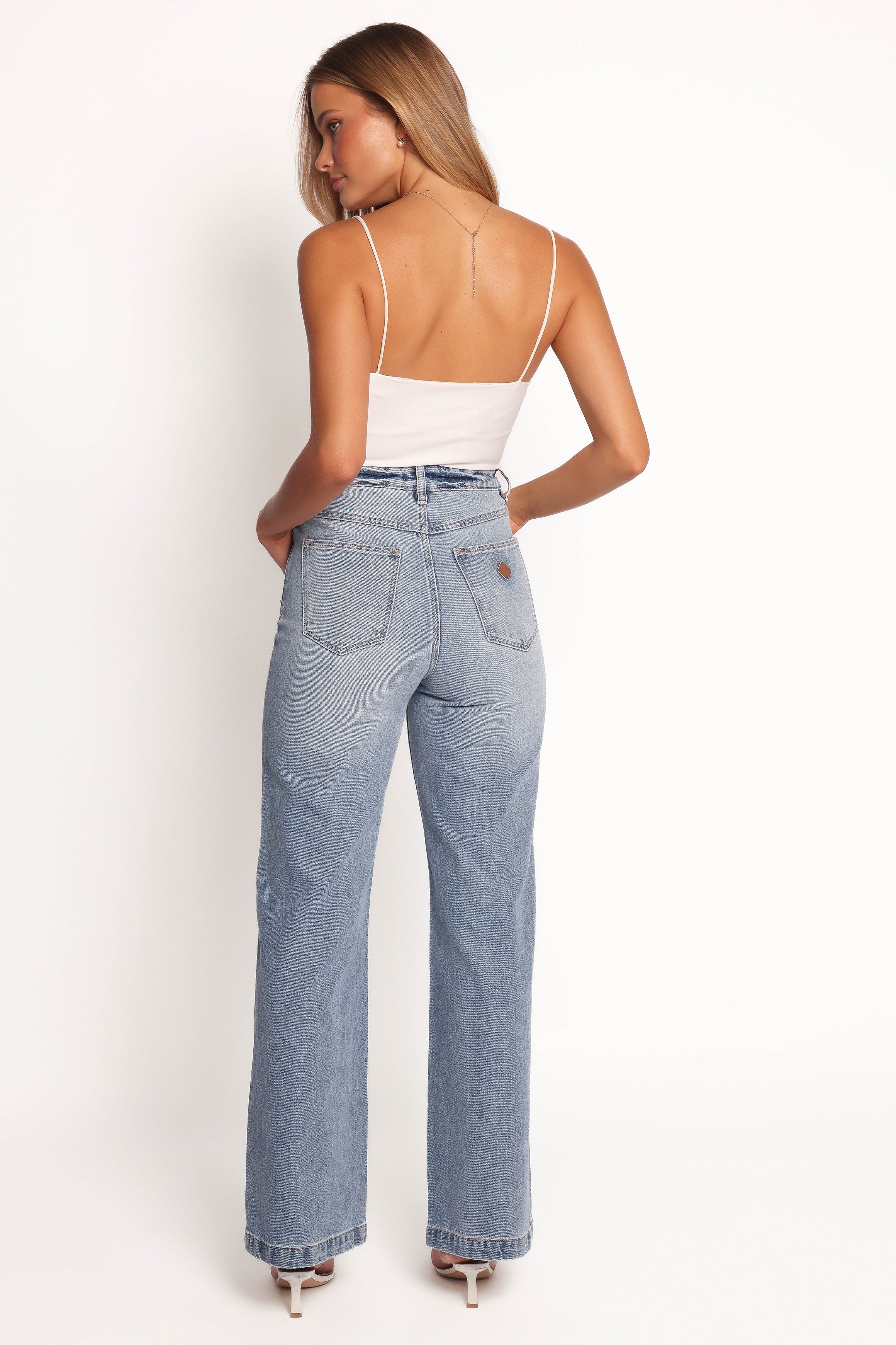 Abrand 94 High Wide Jeans - Liv