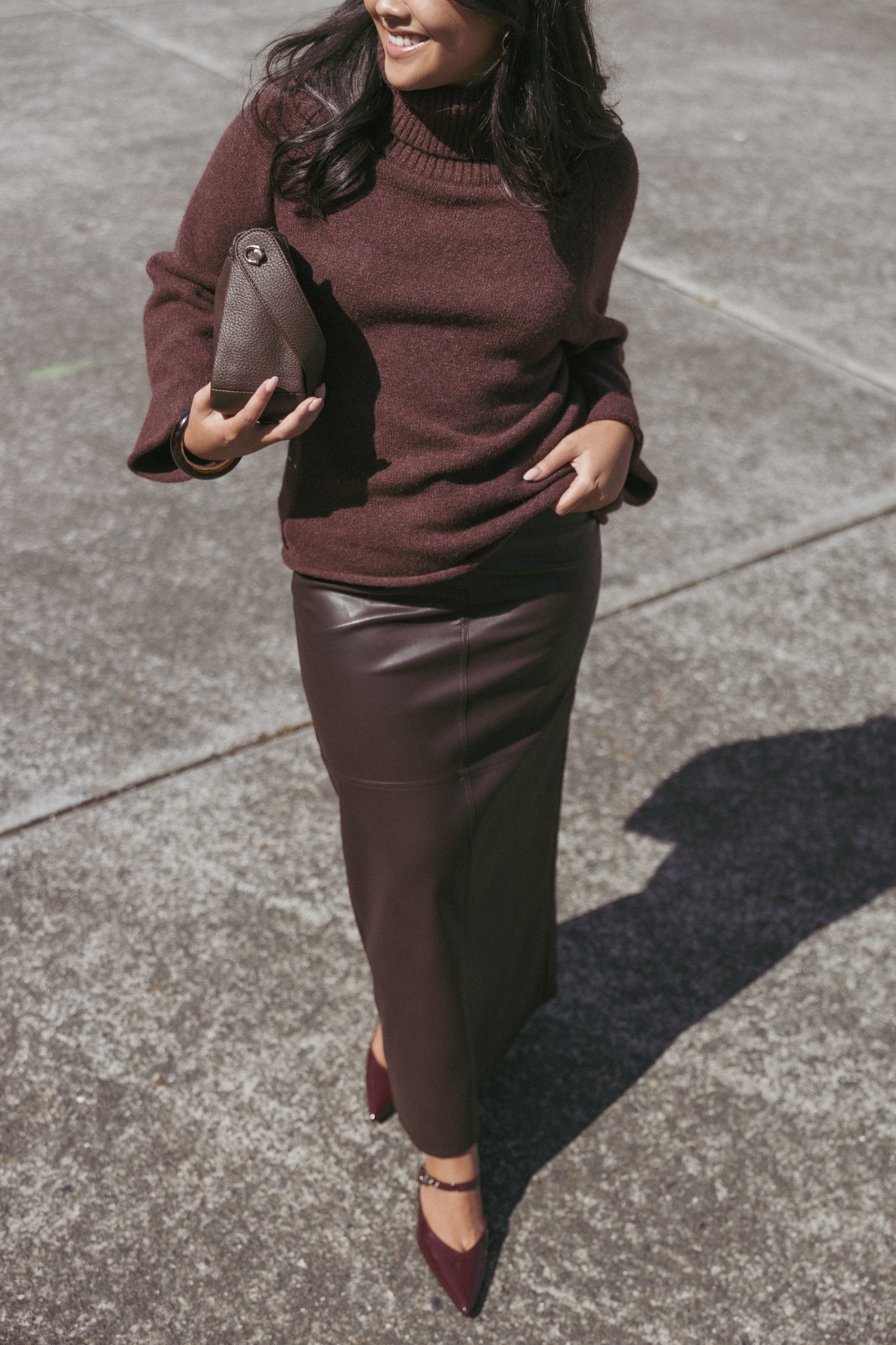 Bindy Cowlneck Knit Sweater - Brown