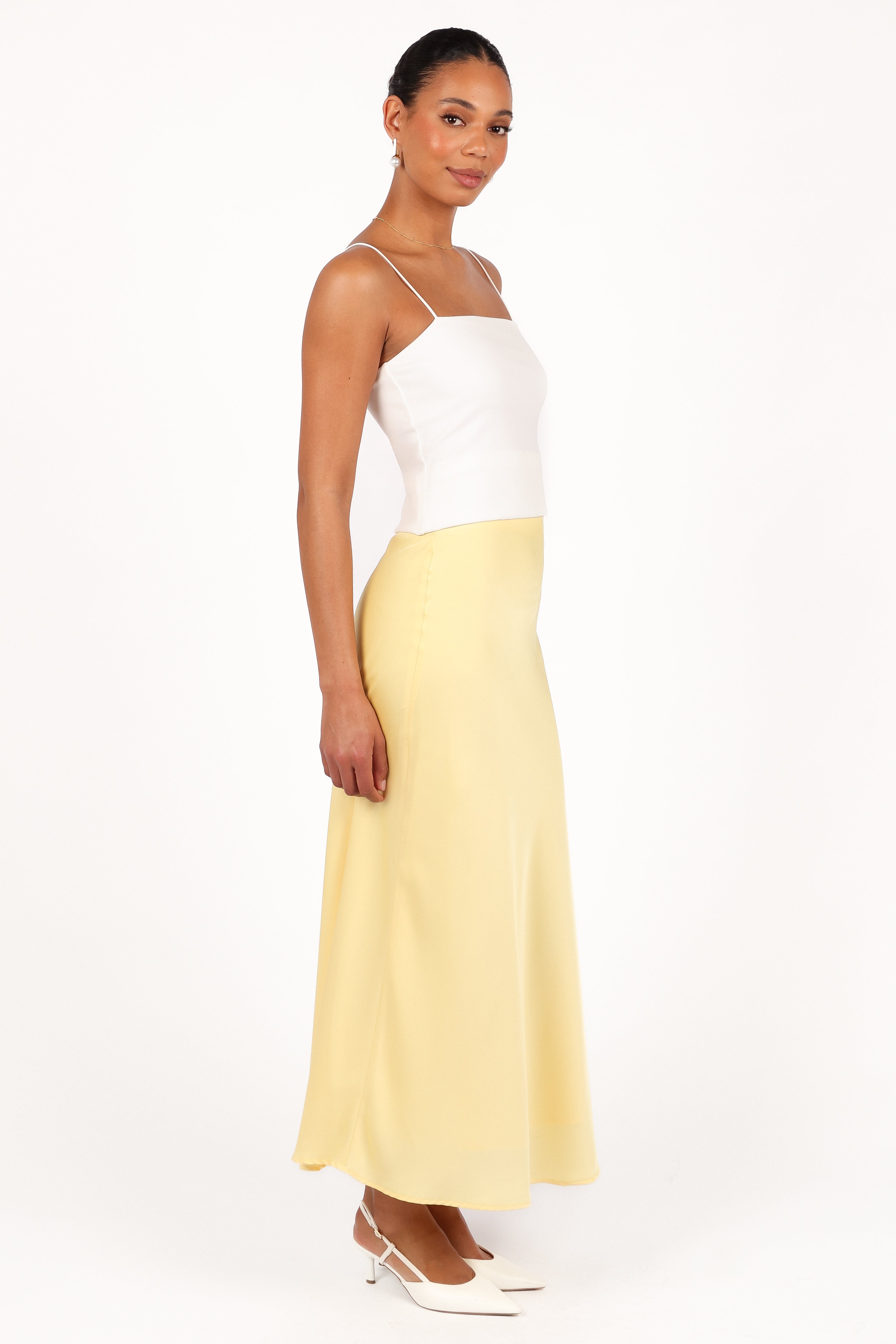 BOTTOMS @Nellie Satin Midi Skirt - Honeysuckle Yellow