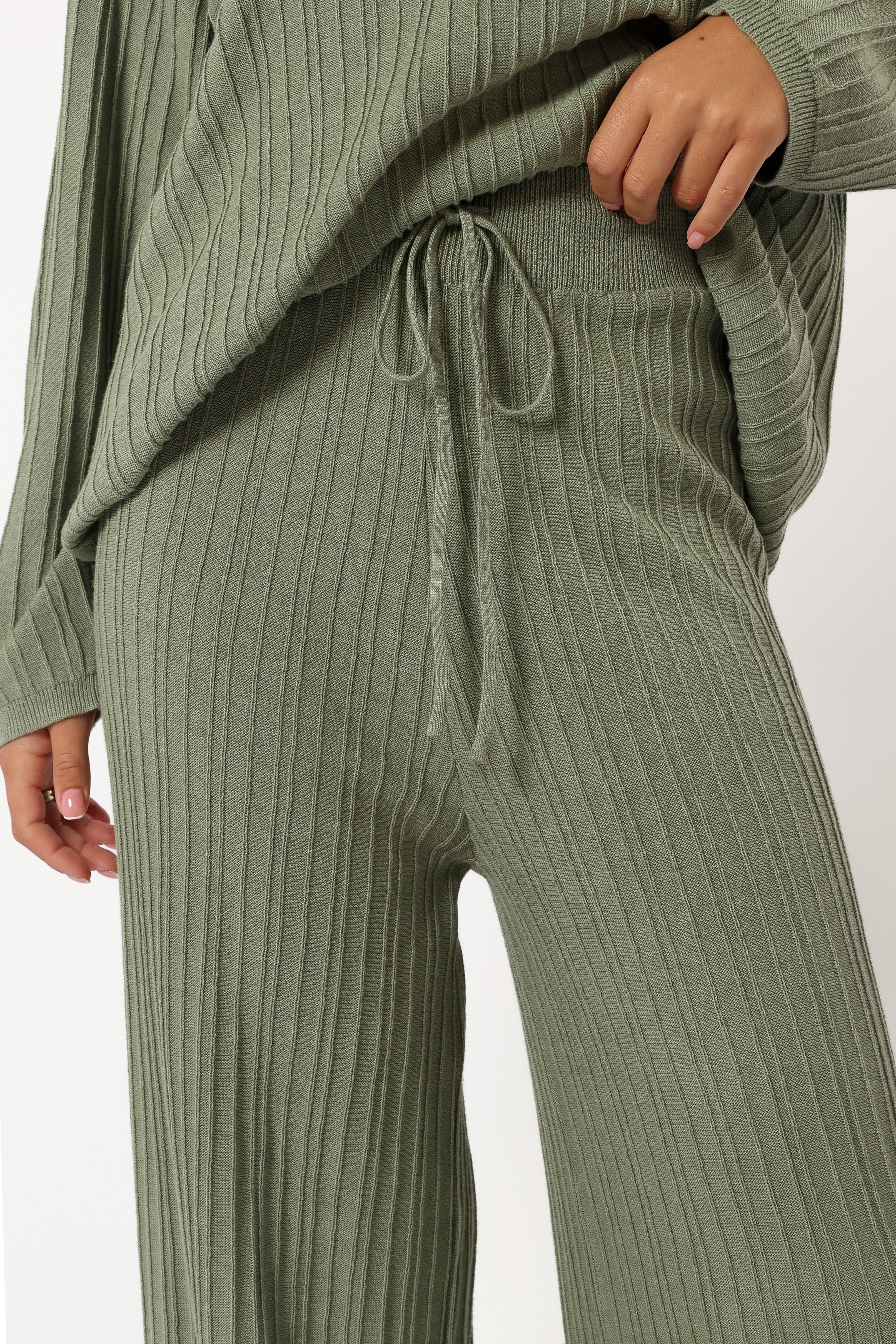 BOTTOMS @Sonole Cable Knit Pant - Khaki