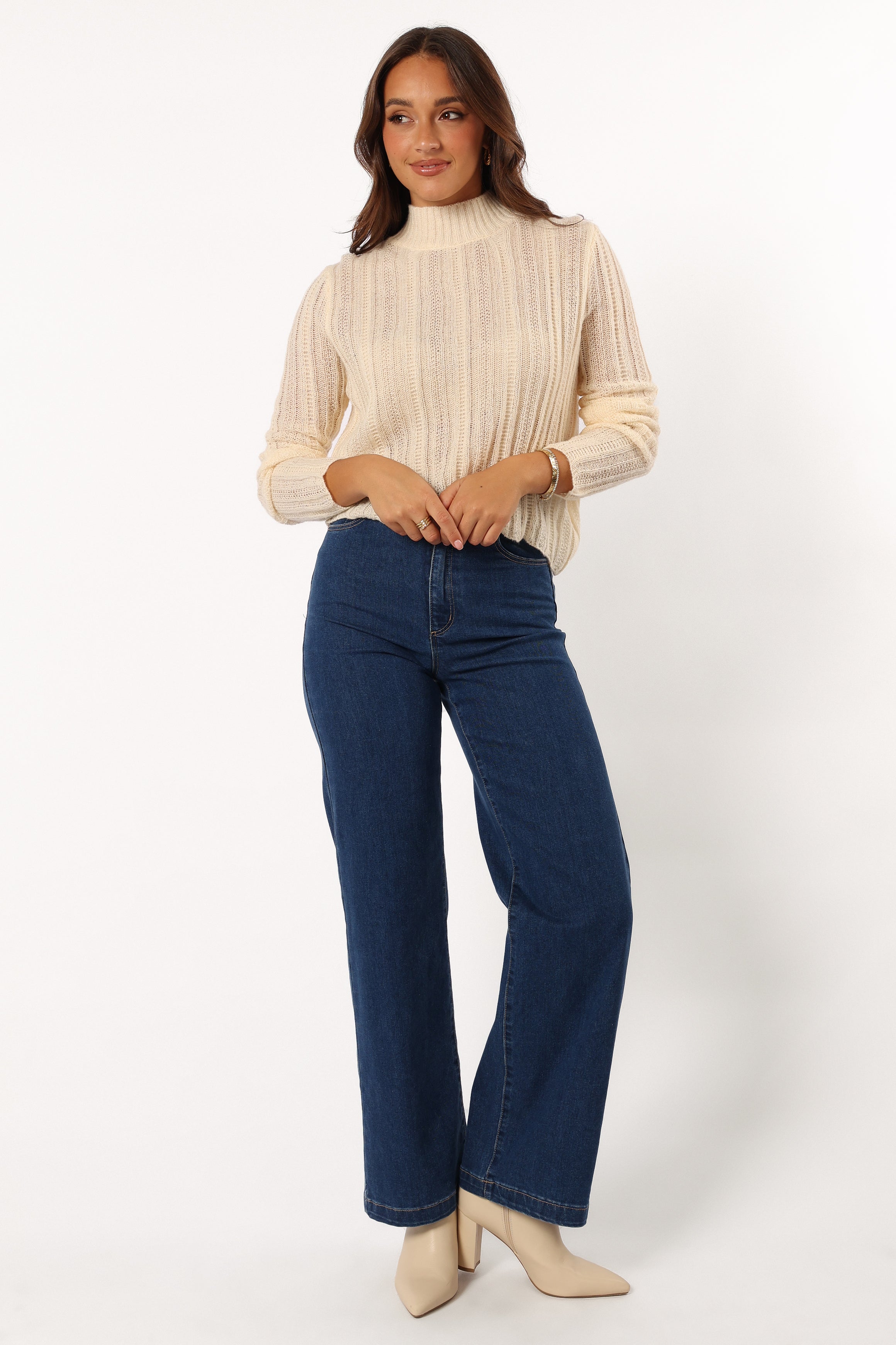 KNITWEAR @Wynford Scallop Edge Knit Sweater - Cream