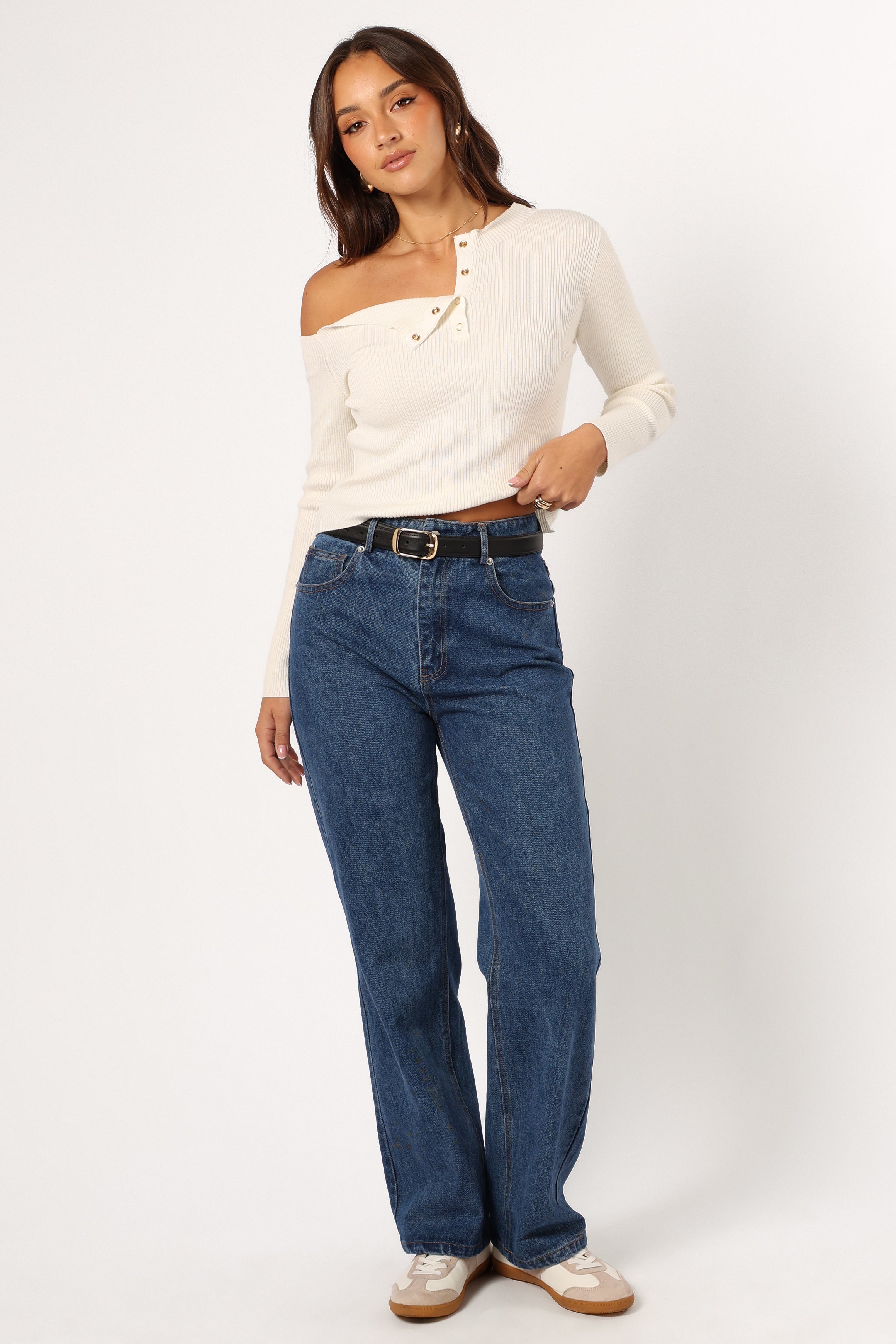 TOPS @Mable Top - White