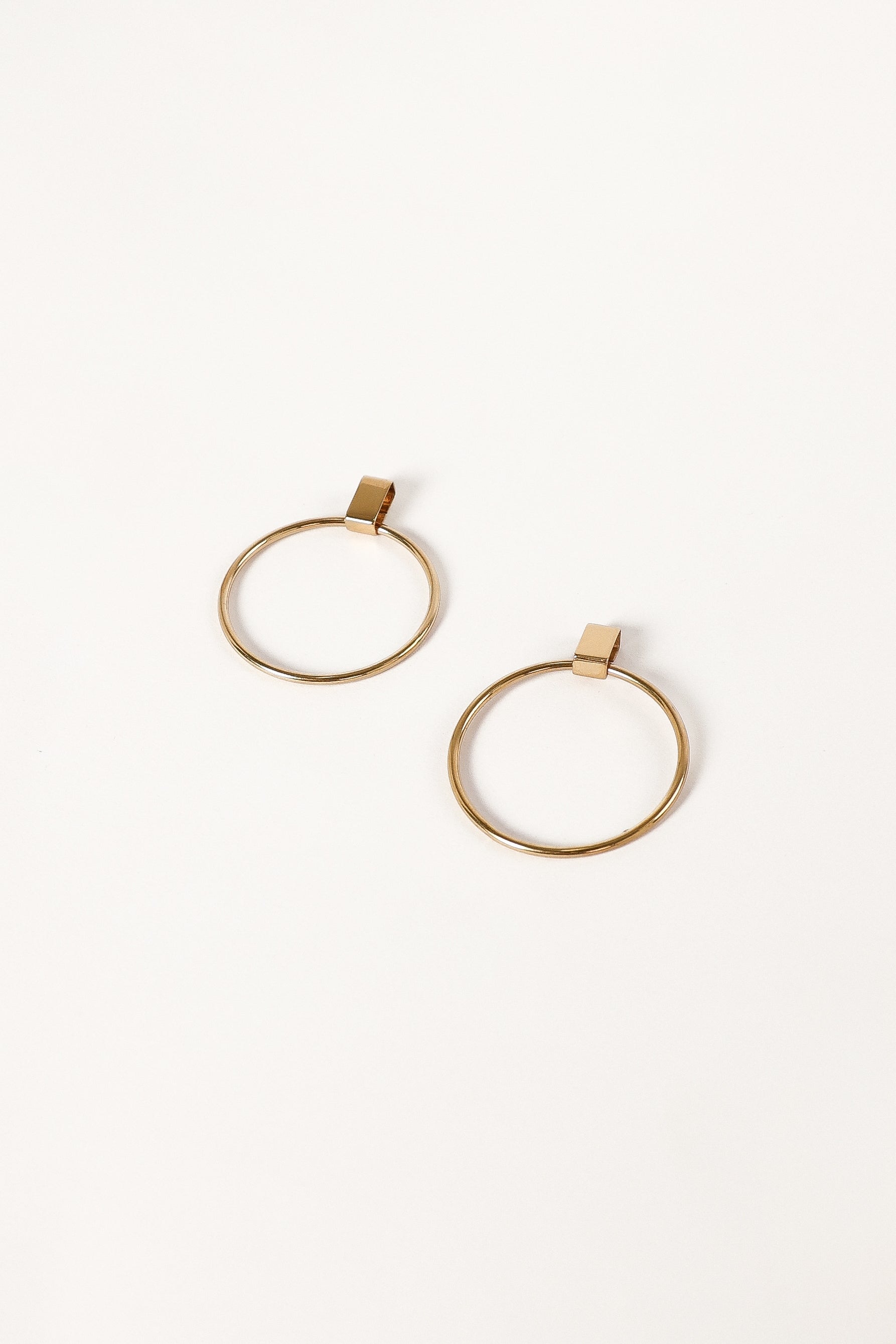 Petal and Pup USA ACCESSORIES Bonnie Hoop Earrings - Gold One Size