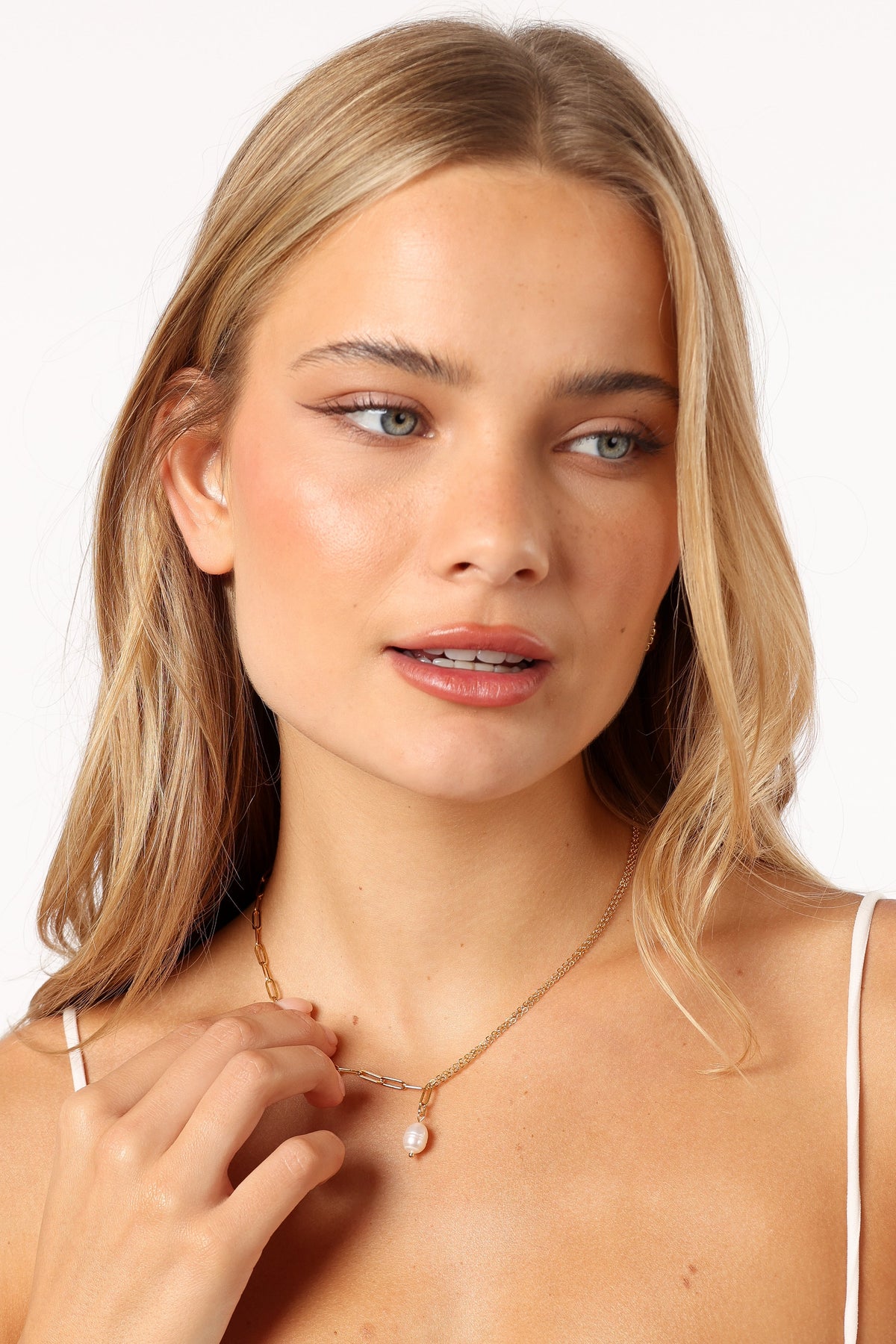 Petal and Pup USA ACCESSORIES Ema Necklace - Gold One Size