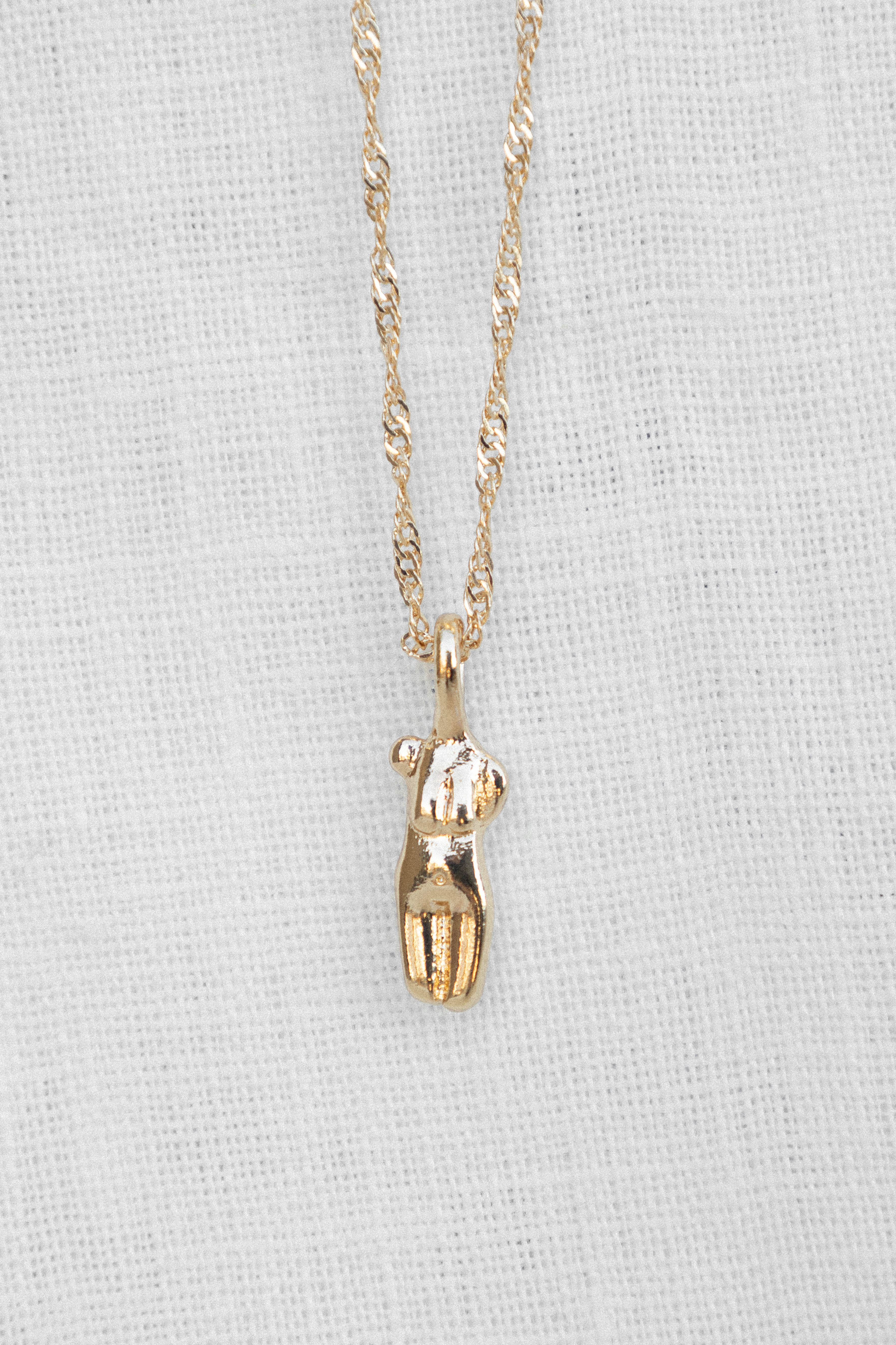 Petal and Pup USA ACCESSORIES Enchante 5 Layer Necklace Set - Gold One Size