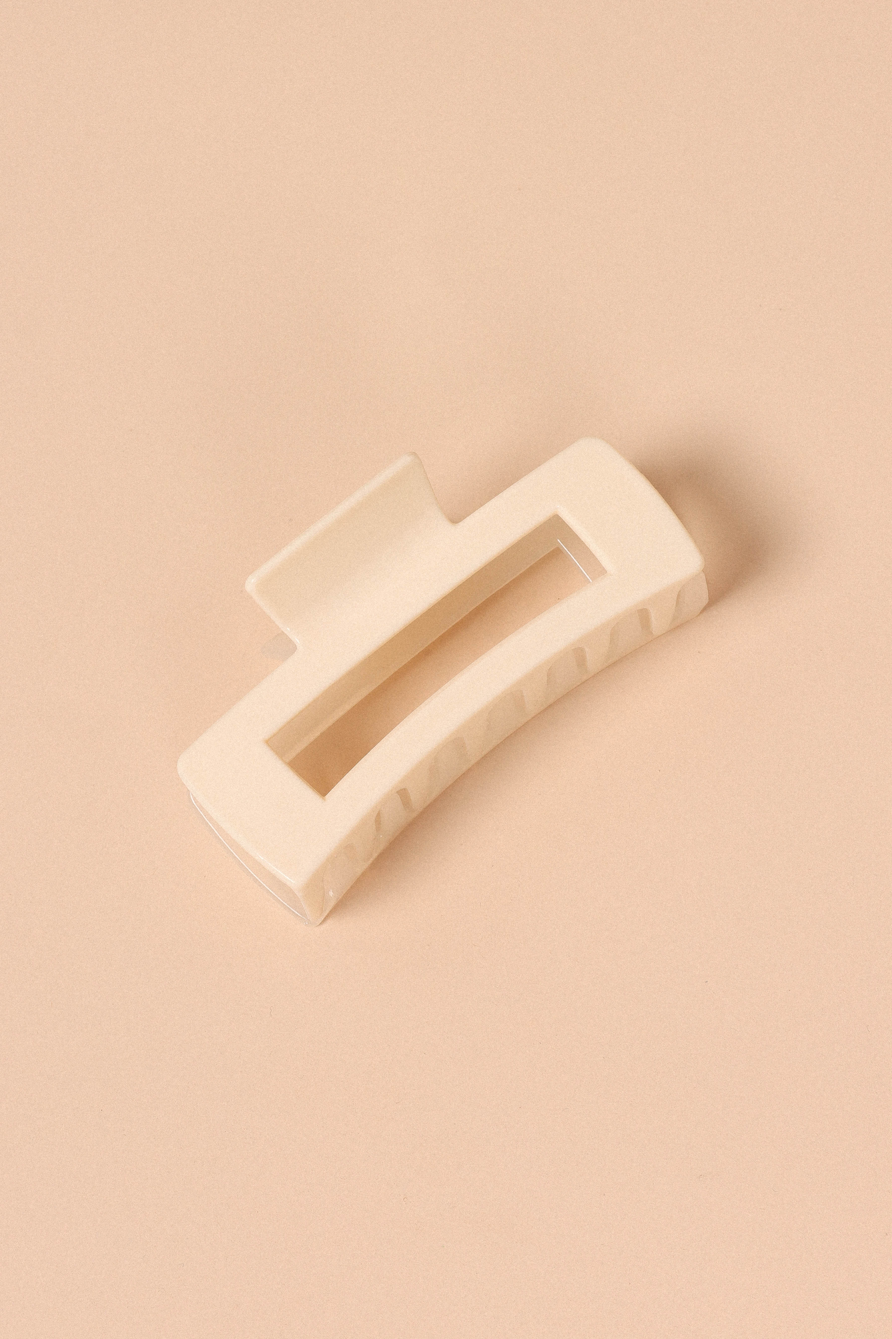 Petal and Pup USA ACCESSORIES Nicole Hairclip - White One Size