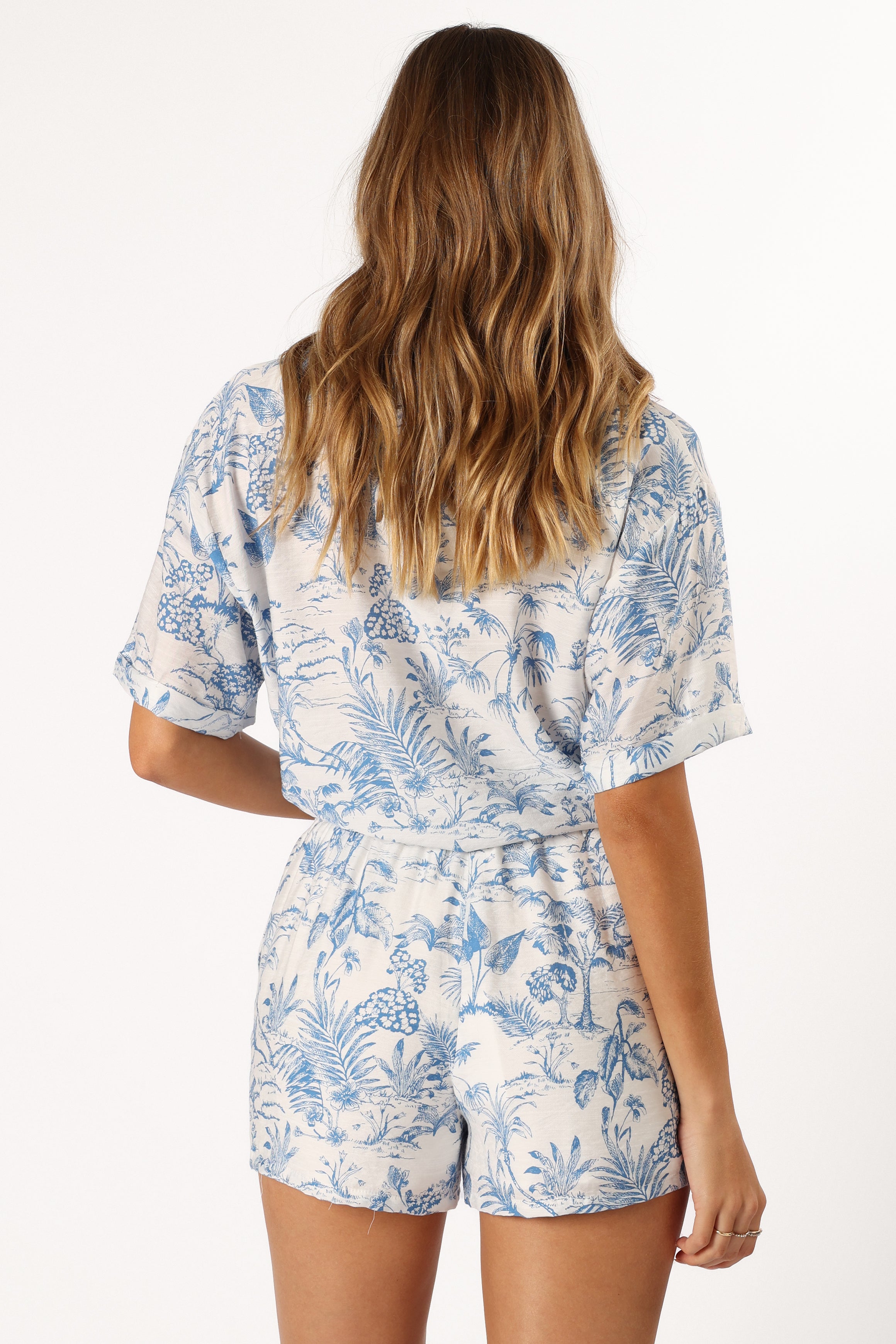 Petal and Pup USA BOTTOMS Faye Shorts - White Blue