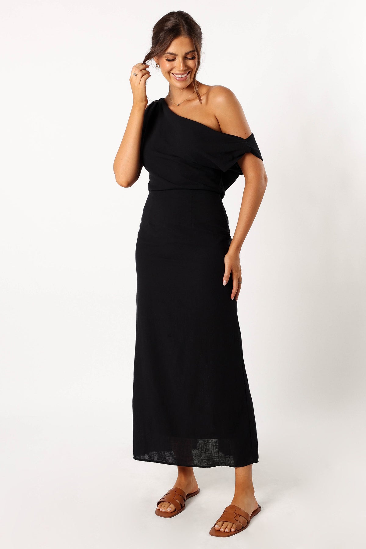 Petal and Pup USA DRESSES Cosma Off Shoulder Maxi Dress - Black