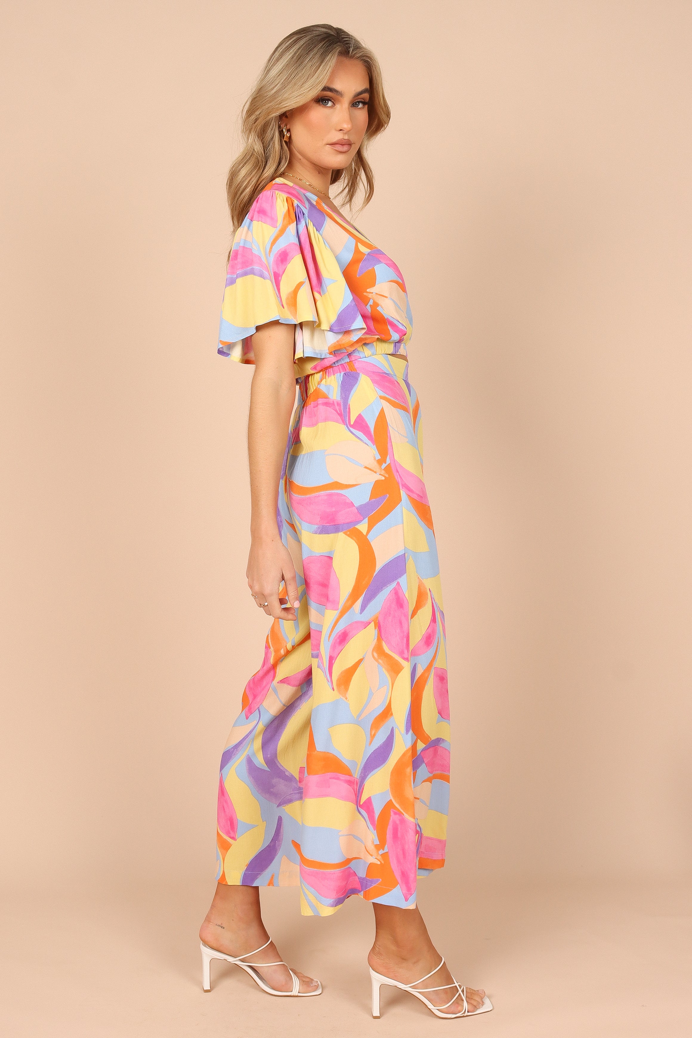 Petal and Pup USA TOPS Luis V Neck Cropped Top - Blue Multi