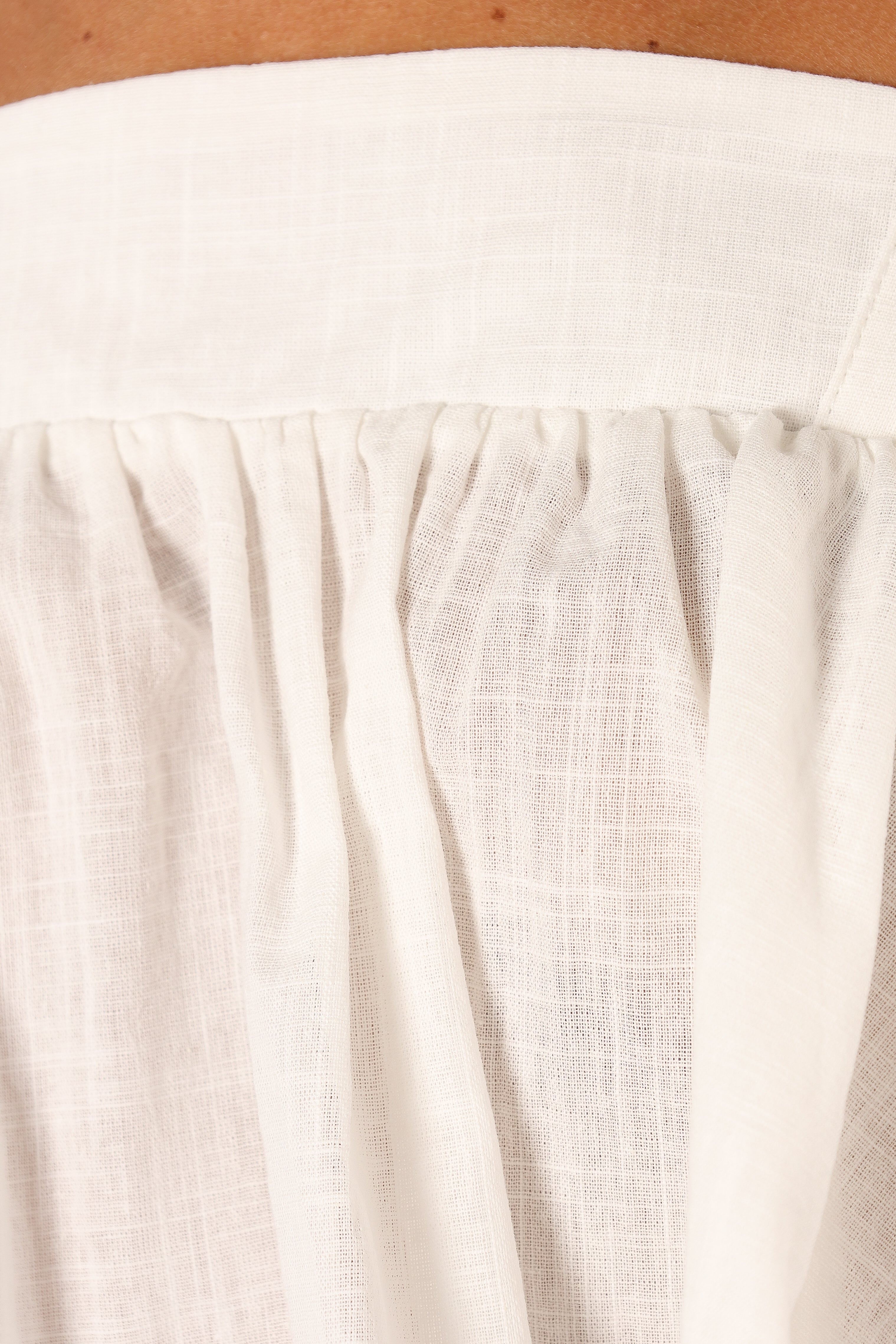 Petal and Pup USA TOPS Raye Ruffle Strap Top - White