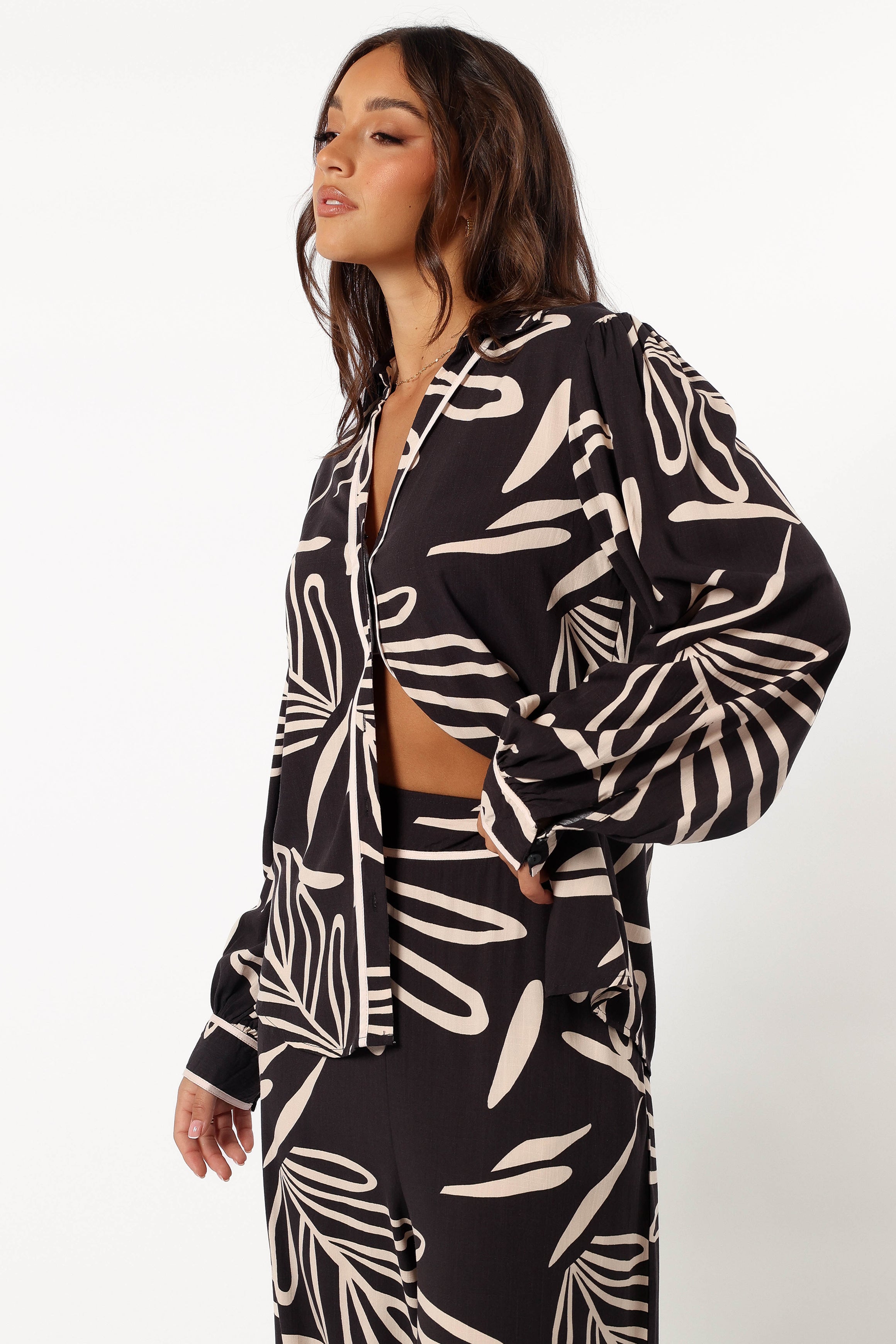 Petal and Pup USA TOPS Talia Top - Black